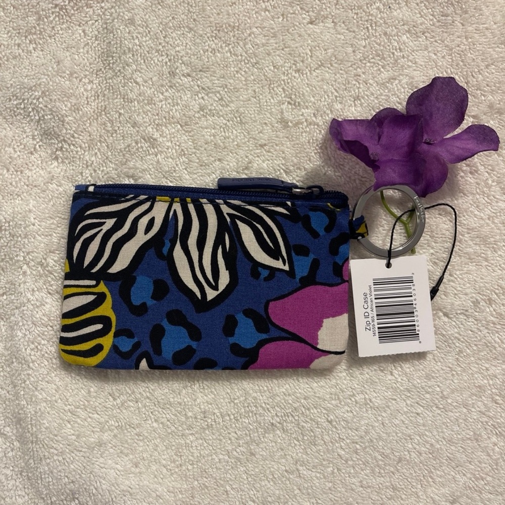 NWT Vera Bradley African Violet Zip ID Retired pattern